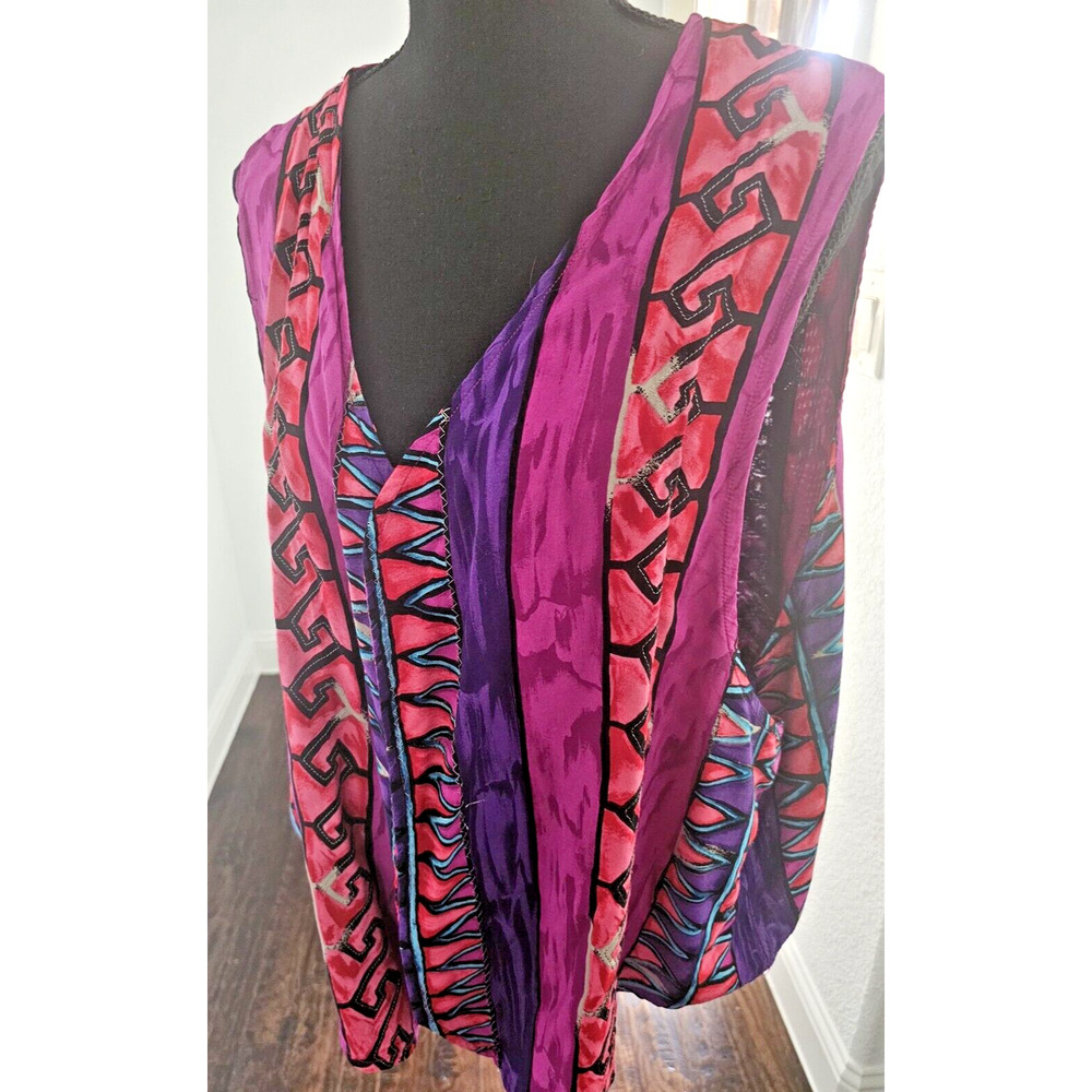 Vintage 80's/90's Multicolor Rayon Sleeveless Aztec Print Vest One Size